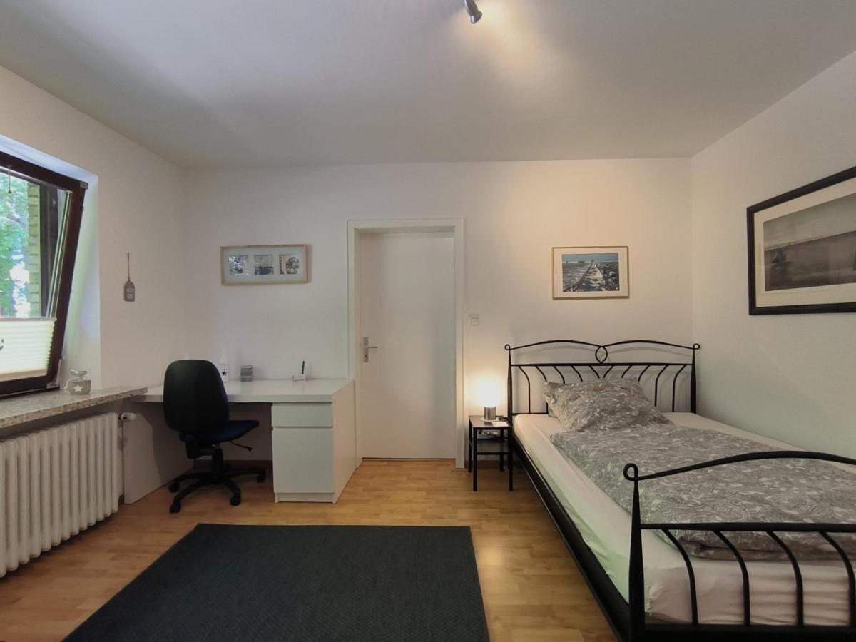 Ferienwohnung Zwischen Den Meeren - Schoene Und Gemuetliche Fewo Mit Garten Dorpstedt ภายนอก รูปภาพ