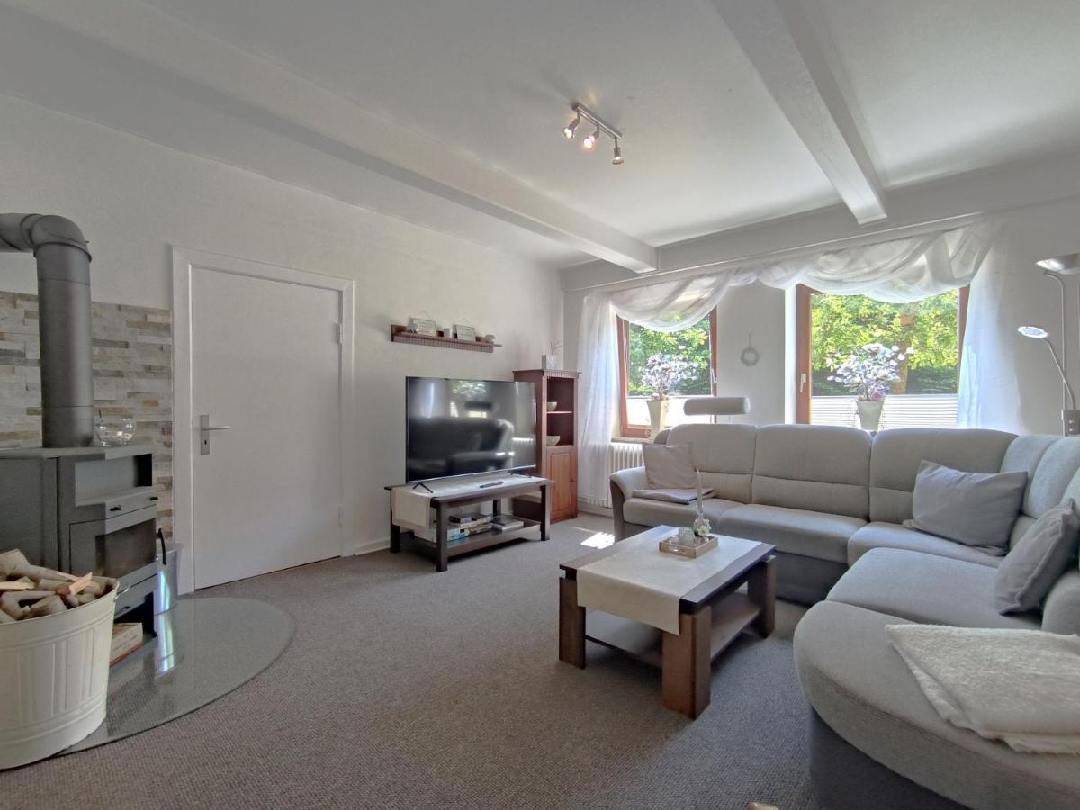 Ferienwohnung Zwischen Den Meeren - Schoene Und Gemuetliche Fewo Mit Garten Dorpstedt ภายนอก รูปภาพ